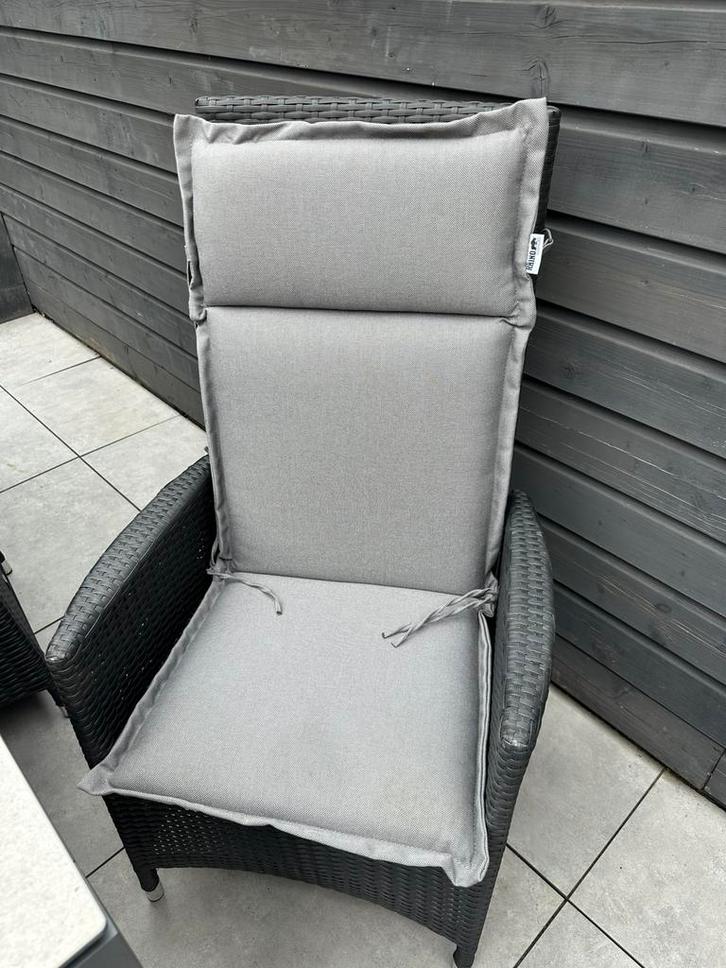 6x Tuinkussens Turin licht grijs (€45 p/st), Tuin en Terras, Tuinmeubel-accessoires, Zo goed als nieuw, Ophalen