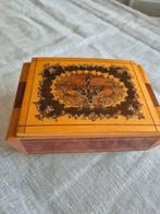 Oud houten juwelendoosje, Antiek en Kunst, Ophalen of Verzenden