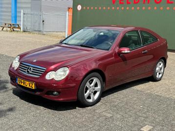 Mercedes-Benz C-Klasse 1.8 C180 Kompr Sportcoupe 2005 Rood beschikbaar voor biedingen