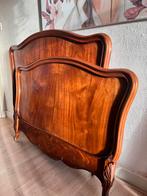 Prachtig antiek bed 120 cm, Huis en Inrichting, Slaapkamer | Bedden, Ophalen, Twijfelaar, Hout