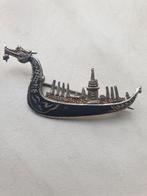(A) Broche " Dragonboat" sterling zilver., 4 tot 7 cm, Overige kleuren, Ophalen of Verzenden, Zo goed als nieuw
