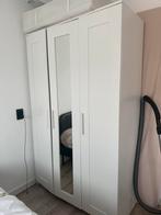 Witte kledingkast met spiegel. Breedte 118 hoogte 190cm, Ophalen, Gebruikt