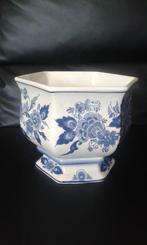 Delfts blauwe vaas, Huis en Inrichting, Woonaccessoires | Vazen, Gebruikt, Blauw, Aardewerk of Porselein, Ophalen of Verzenden