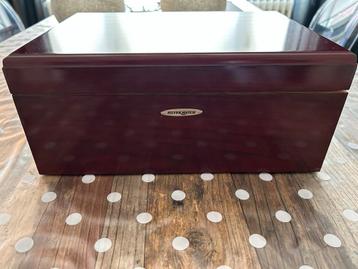 Silver Match Humidor - Luxe Kist beschikbaar voor biedingen