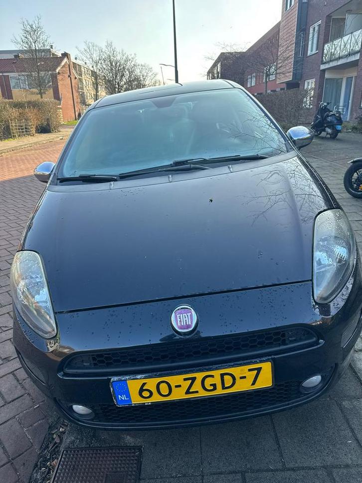 Fiat Punto 0.9 Twinair 85 5 deurs 2012 Zwart, Auto's, Fiat, Particulier, Punto, ABS, Airbags, Airconditioning, Boordcomputer, Centrale vergrendeling