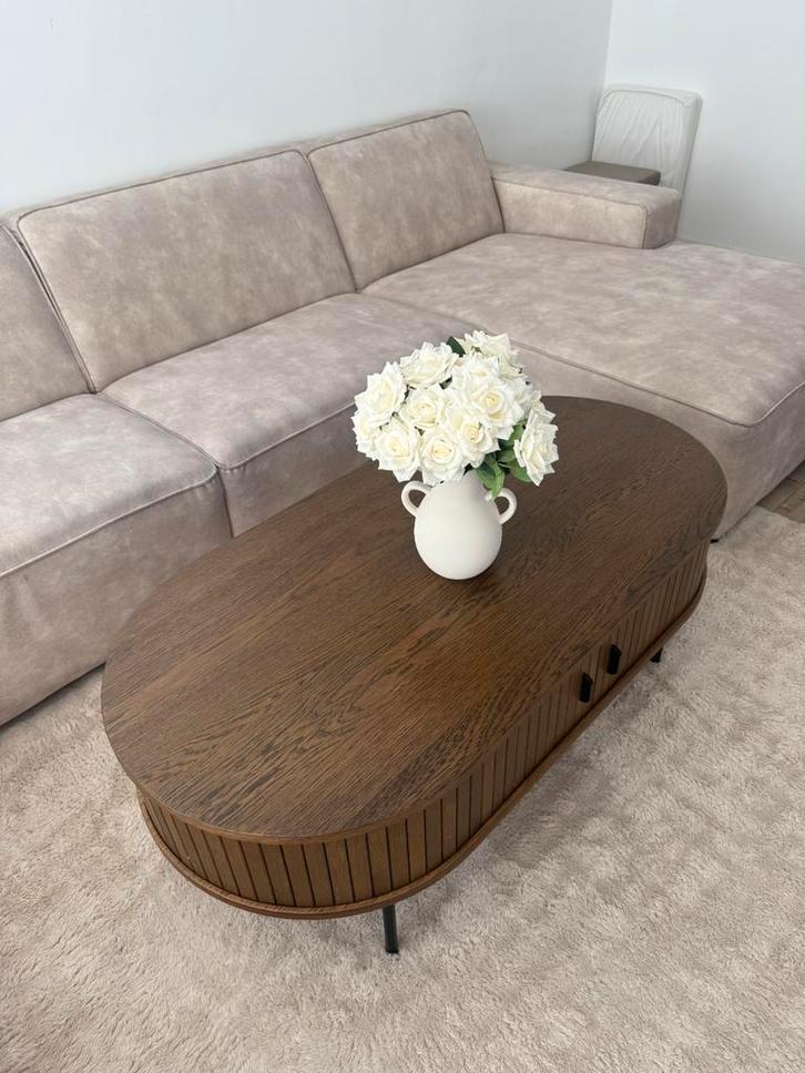 Walnoot salontafel ovaal, Huis en Inrichting, Tafels | Salontafels, Zo goed als nieuw, Minder dan 50 cm, 50 tot 100 cm, 100 tot 150 cm