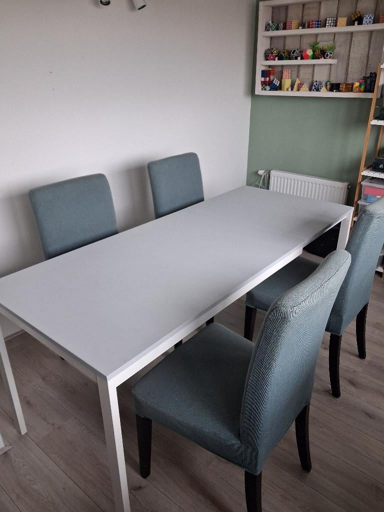 Eettafel met 4 stoelen, Huis en Inrichting, Tafels | Eettafels, Ophalen, Gebruikt, 50 tot 100 cm, 150 tot 200 cm
