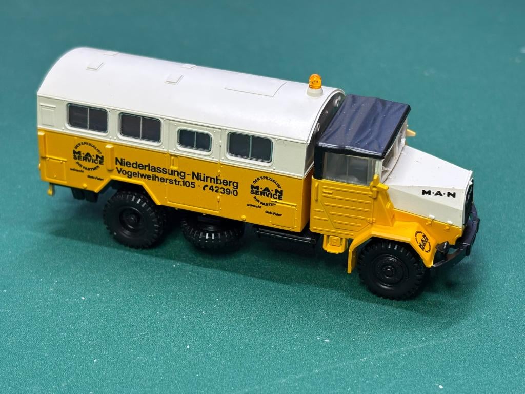 Roco MAN truck  MAN servicedienst IMG7364/5/6, Hobby en Vrije tijd, Modelauto's | 1:87, Zo goed als nieuw, Bus of Vrachtwagen
