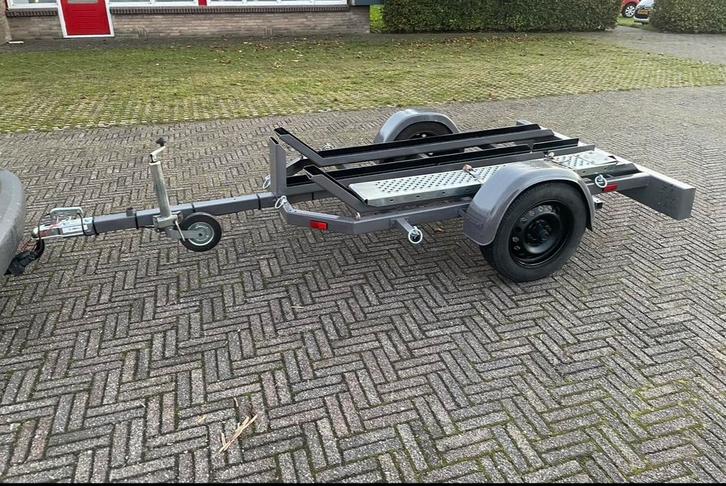 Motor Aanhanger - Motor Trailer geschikt voor 3 motoren, Doe-het-zelf en Verbouw, Motoren, Gebruikt, Overige typen, Ophalen