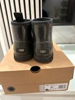 Ugg Laarsjes Meisjes - Maat Onbekend, Ophalen of Verzenden, Gebruikt, Meisje, Laarsjes