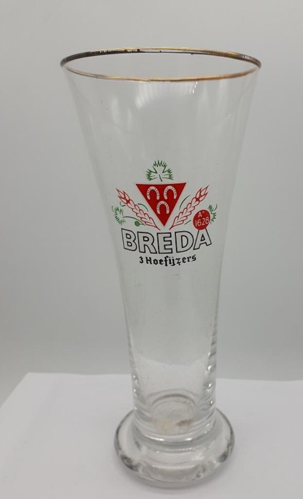 Drie Hoefijzers Breda Bierglas op voet tuitvorm, Verzamelen, Biermerken, Gebruikt, Glas of Glazen, Oranjeboom, Ophalen of Verzenden