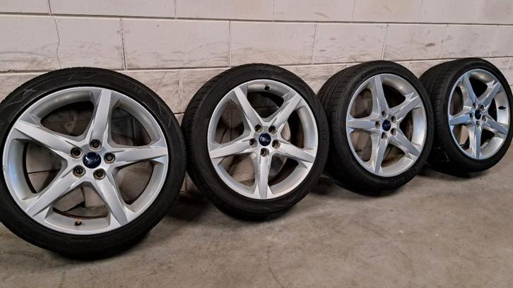 Lichtmetalen velgen Focus Mondeo S-max C-max 235/40/18, Auto-onderdelen, Banden en Velgen, Banden en Velgen, Zomerbanden, 18 inch
