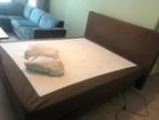 Brown Queen Size Bed - AVAILABLE NOW (see description), Ophalen, Box Spring, Gebruikt, Bruin