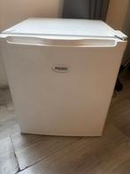 Tafel koelkast.  Gratis, Witgoed en Apparatuur, Vriezers en Diepvrieskisten, Ophalen of Verzenden, Gebruikt, Minder dan 60 cm
