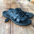Nieuwe zwarte lederen heren slippers maat 43, Ophalen of Verzenden, Nieuw, Overige typen