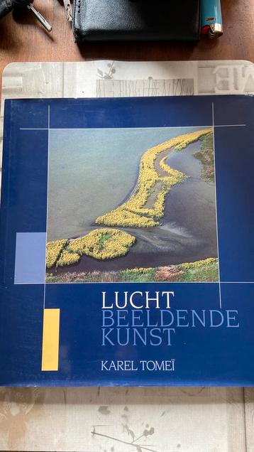 Lucht beeldende kunst beschikbaar voor biedingen