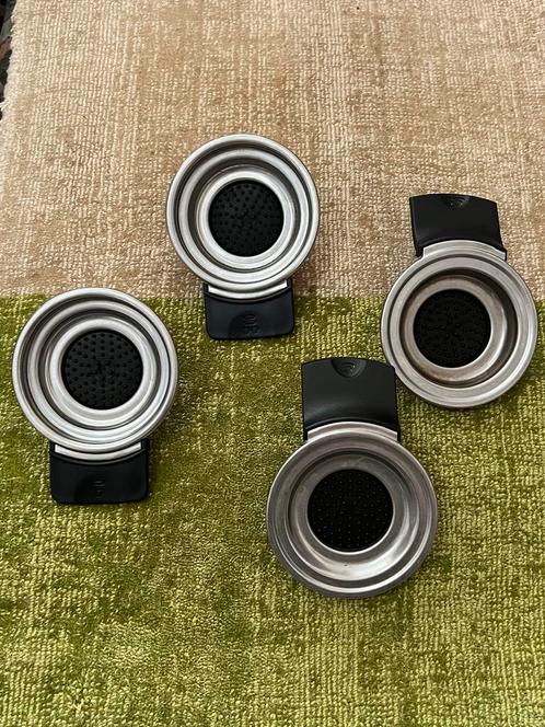 - Phlips Senseo  Padshpuder Set van 4 mag ook per stuk kpen, Huis en Inrichting, Keuken | Keukenbenodigdheden, Zo goed als nieuw