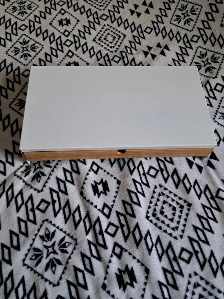 IKEA Laptop Monitor Standaard, Computers en Software, Laptoptafels, Zo goed als nieuw, Ophalen of Verzenden