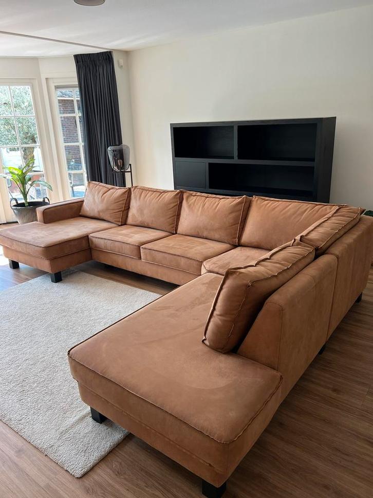 Cognac Kleurige Hoekbank Butterfly, Huis en Inrichting, Banken | Bankstellen, Zo goed als nieuw, Hoekbank, Vierpersoons of meer