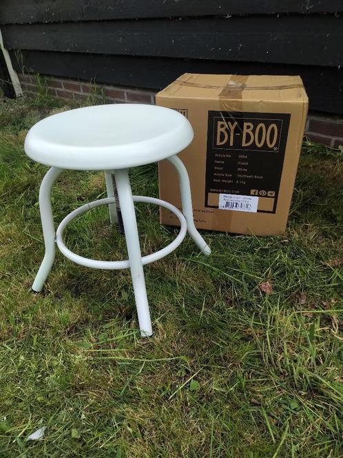Superleuke en -handige By-Boo kruk *NIEUW*, Huis en Inrichting, Krukjes, Nieuw, IJzer, In hoogte verstelbaar, Ophalen of Verzenden