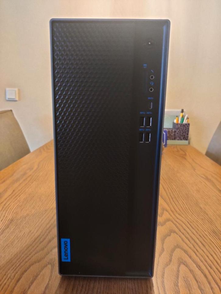Lenovo Desktop PC, Computers en Software, Desktop Pc's, Zo goed als nieuw, 2 tot 3 Ghz, HDD, SSD, 8 GB, Met videokaart, Gaming