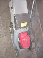 Honda 476 met aandrijving en mes koppeling., Tuin en Terras, Grasmaaiers, Ophalen, 50 cm of meer