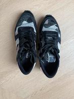 Valentino Garavani Sneakers, Kleding | Dames, Schoenen, Zwart, Ophalen of Verzenden, Valentino, Sneakers of Gympen