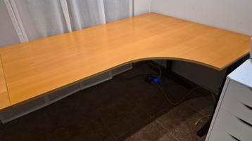 Bureau Ikea Effektiv - afbeelding 1