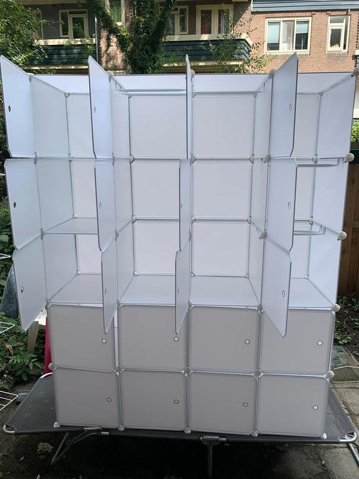 Plastic klikkast 4 x 5 kastjes hang en leg gedeelten, Huis en Inrichting, Kasten | Overige, Zo goed als nieuw, Ophalen
