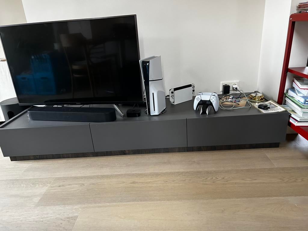 Tv meubel (zonder apparatuur) - laag dressoir - 3 lades, Ophalen, Gebruikt, 150 tot 200 cm, Minder dan 100 cm
