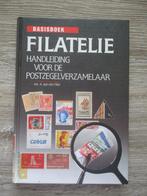 Basisboek filatelie Handleiding voor de verzamelaar - M, Boeken, Ophalen of Verzenden