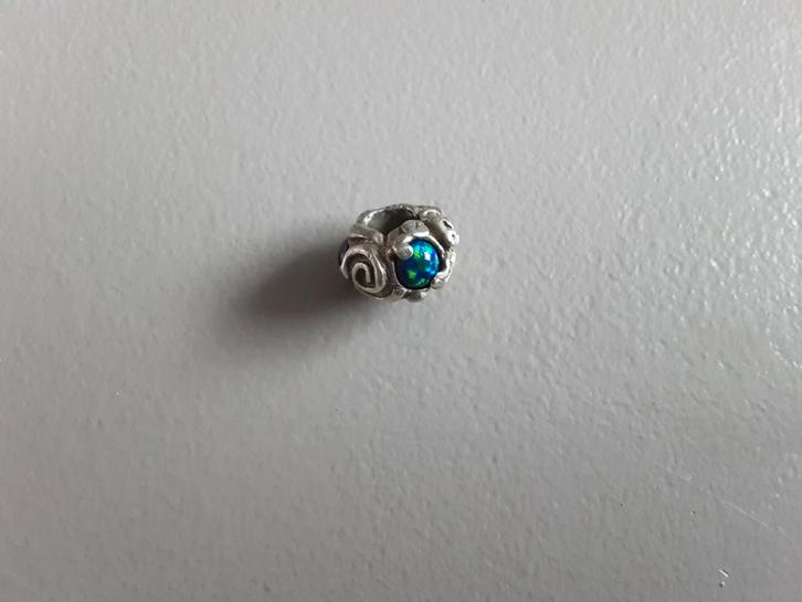 Zilveren trollbeads kraal trol met edelstenen, Sieraden, Tassen en Uiterlijk, Bedels, Zo goed als nieuw, Trollbeads, Zilver, Ophalen of Verzenden