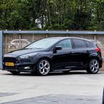 Ford Focus ST 2.0 I Volledige Onderhouds Historie, Auto's, Zwart, 4 cilinders, Leder en Stof, Zwart