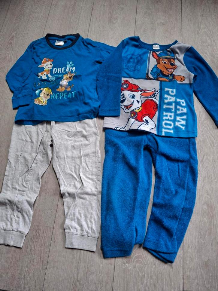 Pyjama's maat 98/104, Kinderen en Baby's, Kinderkleding | Maat 98, Gebruikt, Meisje, Nacht- of Onderkleding, Ophalen of Verzenden