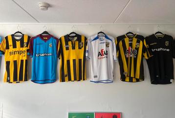 Originele Vitesse shirts beschikbaar voor biedingen
