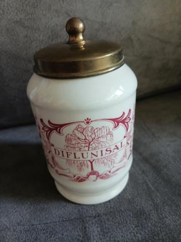 Antieke apothekerspot DIFLUNISAL beschikbaar voor biedingen