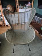 Rotan stoel groen met metalen poten, Huis en Inrichting, Stoelen, Ophalen, Gebruikt, Overige kleuren, Boho