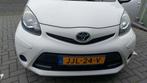 Toyota Aygo 1.0 12V Vvt-i 3DRS MMT 2012 Wit, Auto's, Toyota, Voorwielaandrijving, 4 stoelen, Handgeschakeld, Particulier