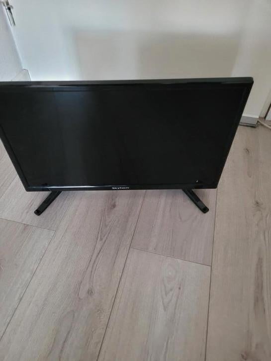 Te koop 22 inch tv 220 v en 12 v, Ophalen of Verzenden, Zo goed als nieuw, 50 Hz, Overige merken
