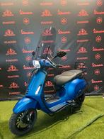 Vespa Sprint 2020 Snor/Brom! Mat Blauw Full Option Garantie!, Fietsen en Brommers, Ophalen of Verzenden