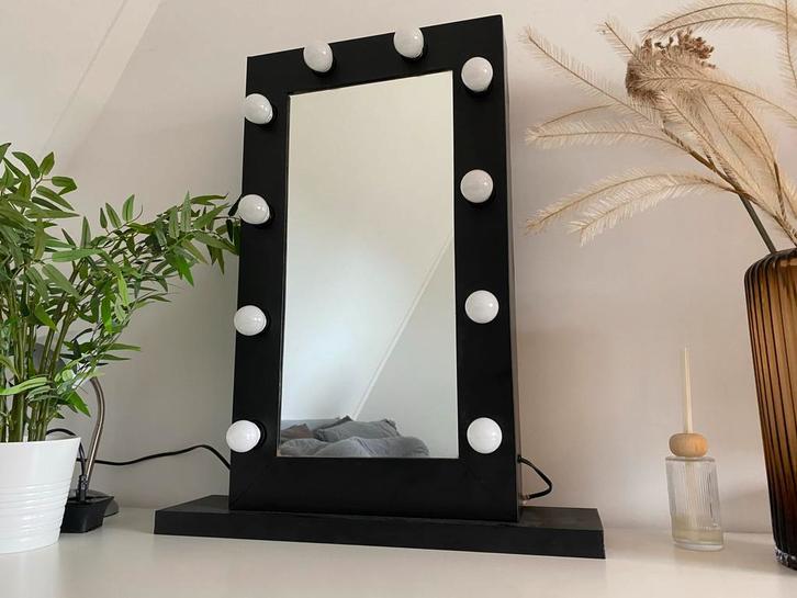 Hollywood Spiegel met Verlichting - Zwart Frame, Huis en Inrichting, Woonaccessoires | Spiegels, Gebruikt, 50 tot 75 cm, Minder dan 100 cm