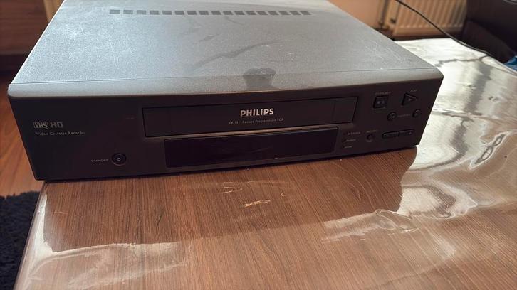 philips videorecorder VR 151, Audio, Tv en Foto, Videospelers, Zo goed als nieuw, Videoband, Ophalen of Verzenden