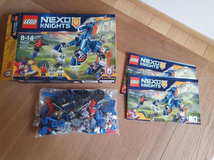 Lego NexoKnights 70312 Lance Mecha's Horse, Kinderen en Baby's, Speelgoed | Duplo en Lego, Zo goed als nieuw, Lego, Complete set