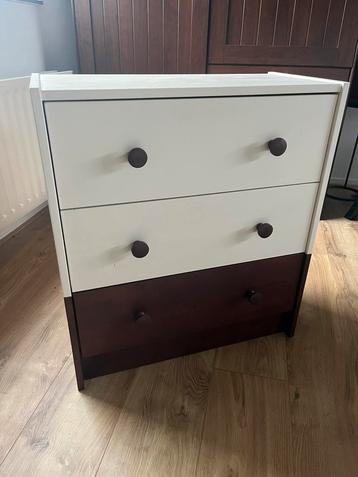 IKEA Rast ladekast, geverfd en gebeitst