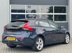 Volvo V40 1.6 D2 Momentum | Navi | PDC | Climate control | C, Voorwielaandrijving, Gebruikt, Zwart, 4 cilinders