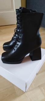 Nieuwe zwarte laarzen maat 38, Kleding | Dames, Schoenen, Nieuw, Ophalen of Verzenden, Zwart