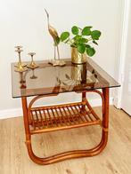 Vintage Franse salon of koffietafel, Vierkant, 55 tot 75 cm, Zo goed als nieuw, Hout