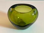 Holmegaard, DK. groen Menuet vaasje Per Lütken, 1955 - 1974, Antiek en Kunst, Antiek | Glas en Kristal, Ophalen of Verzenden