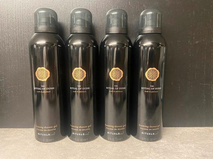 Rituals of Oudh foam 200ml, Sieraden, Tassen en Uiterlijk, Uiterlijk | Lichaamsverzorging, Bad & Douche, Ophalen of Verzenden