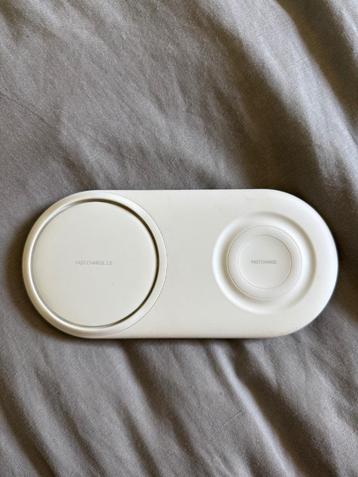 Samsung Wireless Duo Charger (25w) beschikbaar voor biedingen
